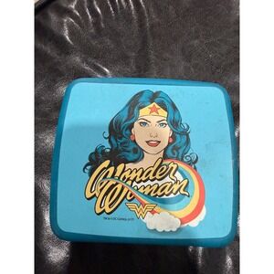 Tupperware Wonder Woman Lunch Box Container DC Comics Blue Rainbow Kids